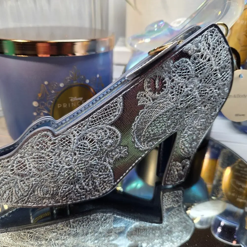 Disney Princess Bundle - Picture 2 of 7